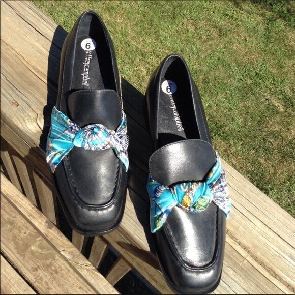 Anthropologie Jeffery Campbell Black Leather Floral Bolero Loafer Flats Size 6 - Picture 2 of 8